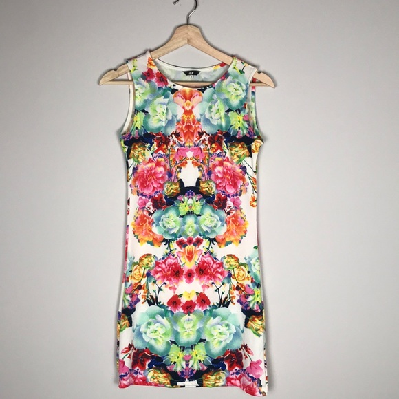 H&M Floral Bodycon Dress in Size Medium - Picture 1 of 4